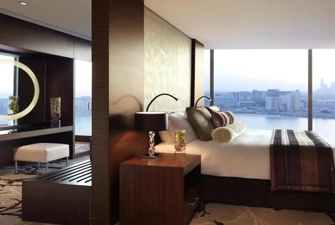 Abu Dhabi : Hôtel Fairmont Bab Al Bahr