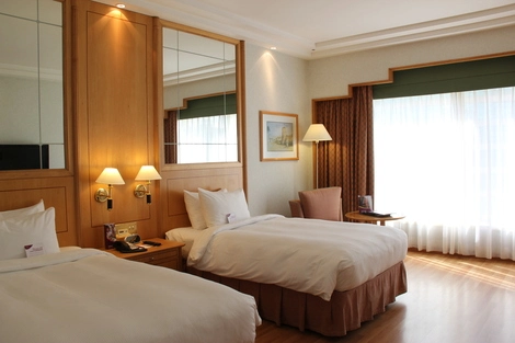 Abu Dhabi : Hôtel Millennium Downtown