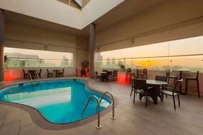 Abu Dhabi-Abu Dhabi, Hôtel Ramada Downtown Hotel Abu Dhabi 4*