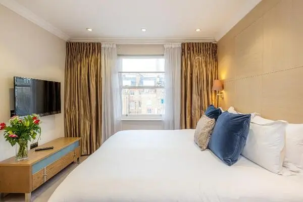Angleterre : Hôtel Claverley Court