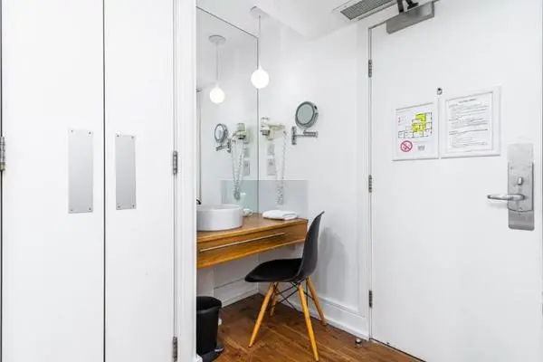 Angleterre : Hôtel The Whitechapel Hotel