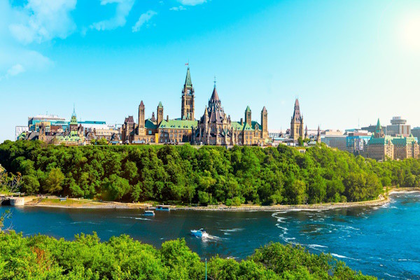 Canada : Autotour Des Chutes du Niagara au Rocher Percé - Explorateur - STD
