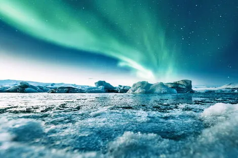 Autotour AUTOTOUR ENTRE GLACIERS ET AURORES BOREALES Islande Keflavik