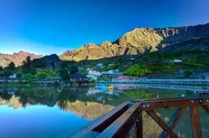 Reunion-Saint Denis, Autotour Cirques & Volcan + Maurice