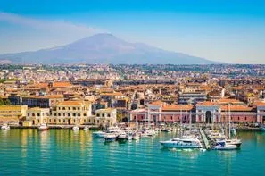 Sicile et Italie du Sud-Catane, Autotour Du Baroque à l'Etna