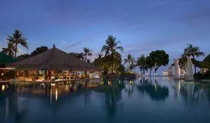 Bali-Denpasar, Hôtel Discovery Kartika Plaza Hotel 5*