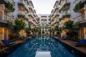 Bali-Denpasar, Hôtel Eden Kuta 4*