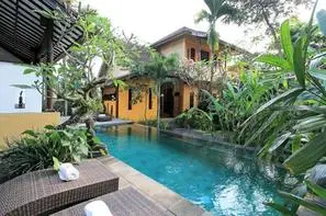 Bali-Denpasar, Hôtel Gusde House & Villa