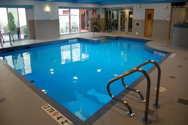 Piscine - Holiday Inn Select Montreal Centre Ville 4* Montreal Canada