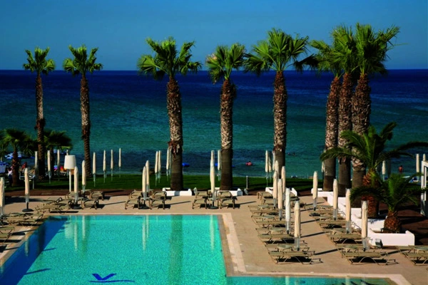 Chypre : Hôtel Vrissiana Beach