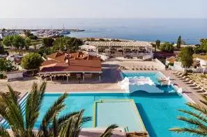 Chypre-Paphos, Hôtel Latchi Family Resort