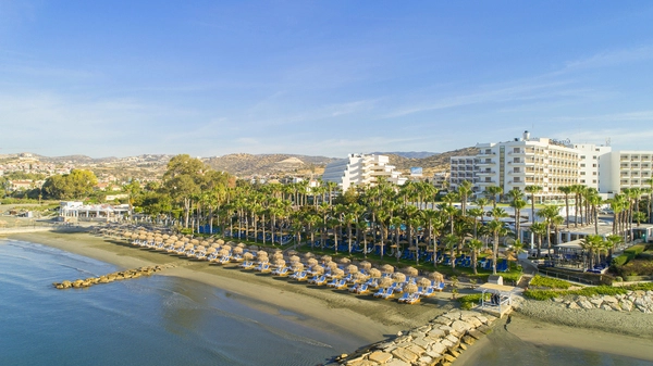 Chypre : Hôtel The Grandresort – Limited Edition By Leonardo Hotels