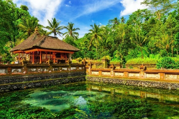 Monument - Circuit Au Coeur de Bali en hôtels de Charme