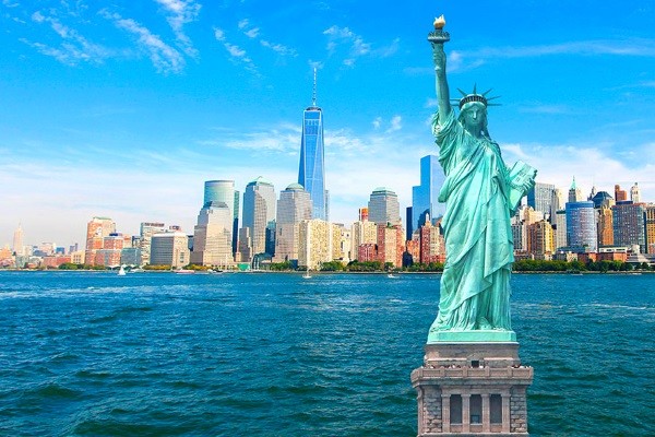 STATUE OF LIBERTY