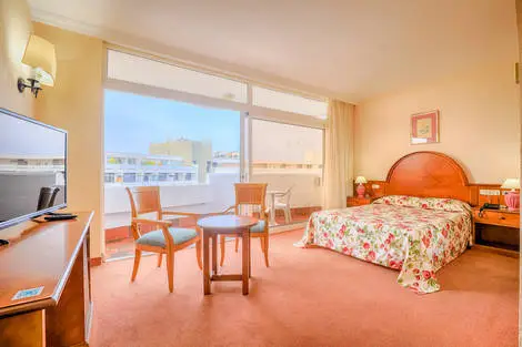 Chambre - Randonn\u00E9e entre oc\u00E9an et Teide, logement au Club Jumbo Bluesea Puerto Resort 
