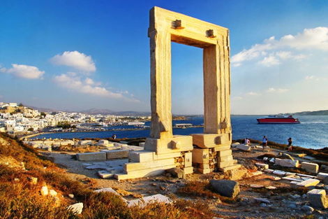 Monument - Circuit Périple dans les Cyclades depuis Santorin - Santorin, Naxos et Mykonos en 3* Santorin Grece