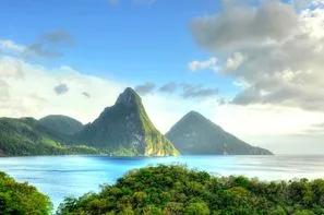 Iles Grenadines-Fort de France, Circuit Martinique - Guadeloupe - Les Saintes : Cocktail Planteur
