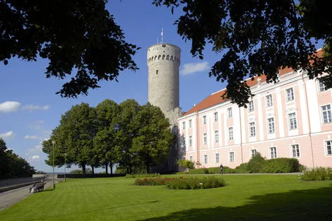 Monument - Circuit Découverte des Pays Baltes : Vilnius, Riga et Tallinn Vilnius Lituanie