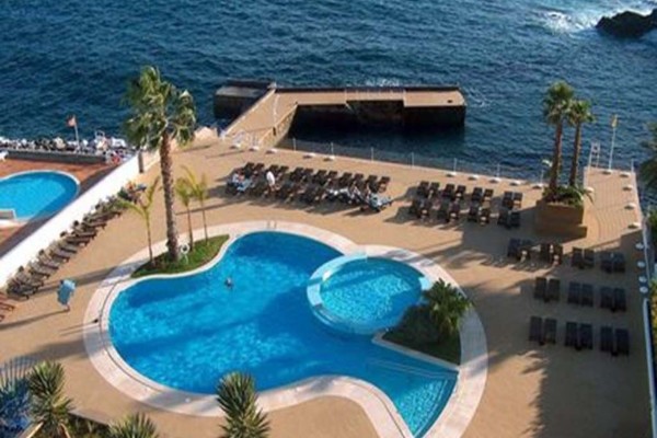 piscine - Echappée à Madeira Regency
