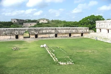 Monument - Circuit Splendeurs du Yucatan & extension Riviera Maya Cancun Mexique