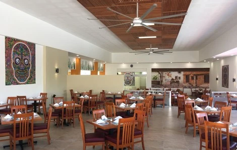 Restaurant - Beaut\u00E9s mayas et plage des Cara\u00EFbes (Logement au Framissima Viva Wyndham Maya)