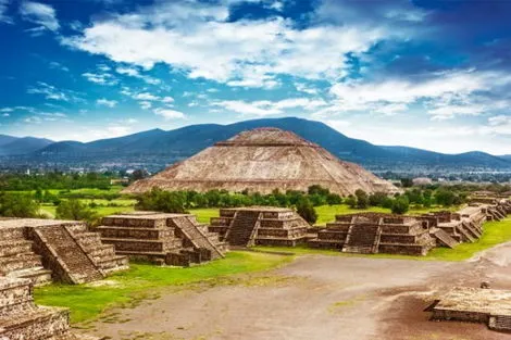 Monument - Circuit Richesses coloniales et fête des morts 4* Mexico Mexique