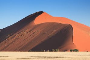 Namibie-Windhoek, Circuit Les Incontournables de la Namibie : entre Désert et Safari
