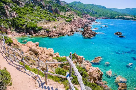 Sardaigne : Circuit Nord de la Sardaigne, logement au Jumbo Castelsardo