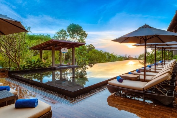 piscine - Trésors du Siam et Farniente à Phuket et au Avista Hideaway MGallery By Sofitel