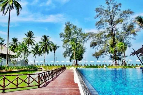 Piscine - Circuit Perles du Sud & Kappa Club Thai Beach Resort 5* Phuket Thailande