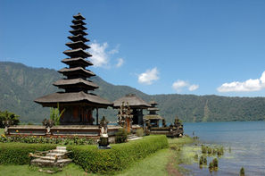 Bali-Denpasar, Combiné circuit et hôtel Secrets de Bali