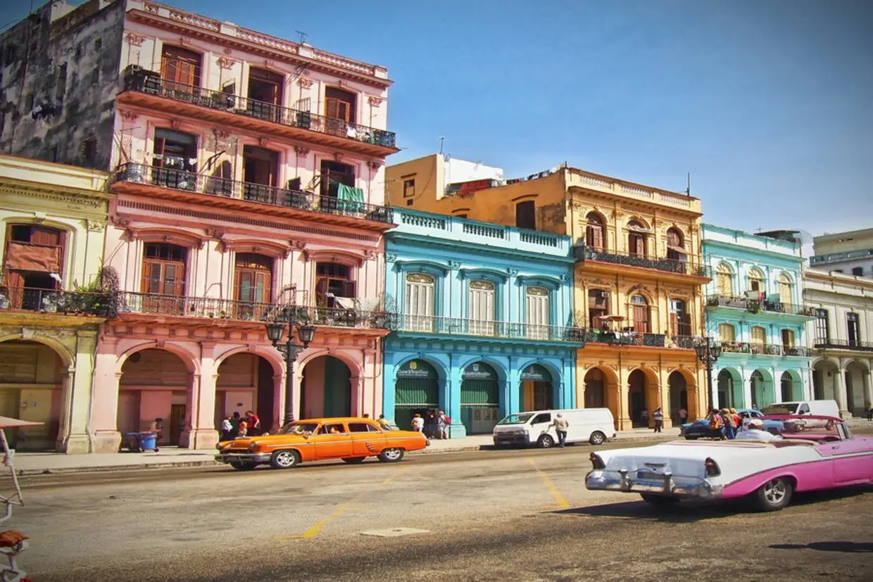 Combiné hôtels Charmes de La Havane et plages de Varadero (Melia Habana 5* + Framissima Sol Palmeras 4*) 10 nuits La Havane Cuba