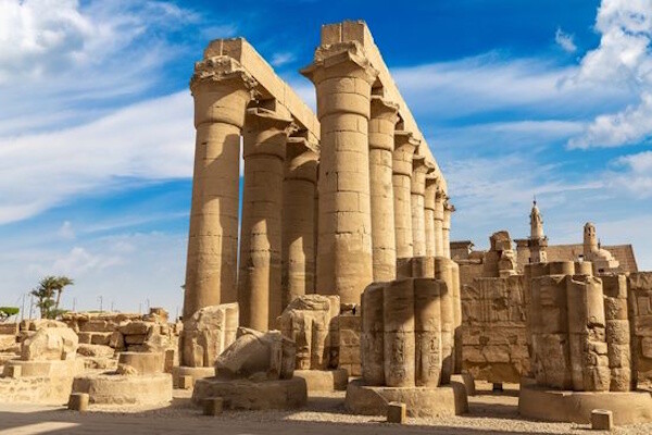 Egypte : Combiné croisière et hôtel Immersion Signature en Dahabeya & Le Caire & Extension Alexandrie - Limité à 14 pers.