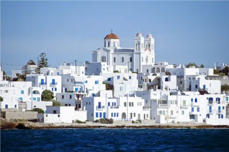 Circuit Combiné 2 îles : Paros - Santorin en 8 jours 3*