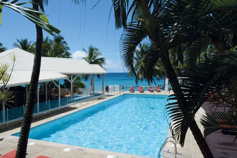 Piscine - Combiné hôtels 2 îles - Guadeloupe et Martinique : Auberge de la Vieille Tour et Bakoua 4* Pointe A Pitre Guadeloupe