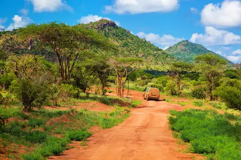 Kenya : Combiné circuit et hôtel Hôtel Neptune Palm Beach Boutique Resort & Spa 4* avec 2 nuits Tsavo Est / Ouest