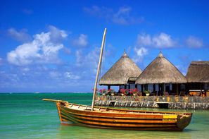 Reunion-Saint Denis, Autotour Découverte Réunion + Île Maurice à l'hôtel Le Palmiste