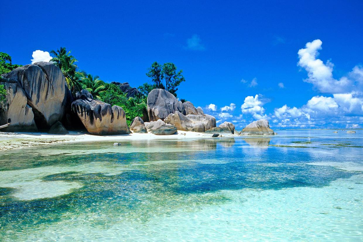 Plage - Combiné hôtels 3 îles - Berjaya Praslin & Patatran & Berjaya Beau Vallon 3* Mahe Seychelles