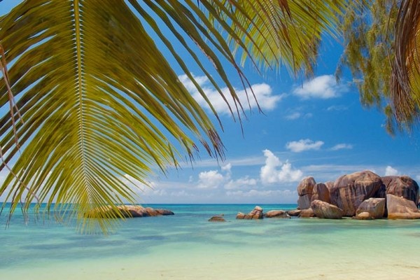 Plage paradisiaque des Seychelles - Emeraude + séjour à l'hôtel Coral Strand Smart Choice