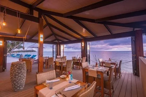 Restaurant - Combiné hôtels 2 Iles - Mahé et Praslin : Cerf Island Resort + Coco De Mer & Black Parrot Suites 4* Mahe Seychelles
