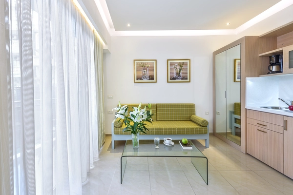 Crète : Hôtel Leonidas Hotel & Apartments