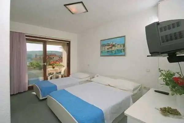 Chambre - Trogirski Dvori 3*