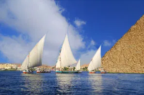 Egypte-Louxor, Croisière Sur le Nil AI