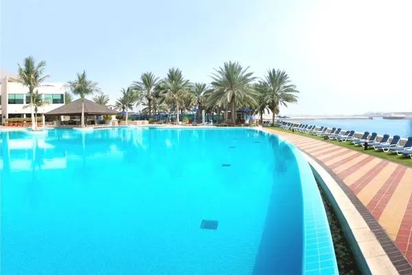 Autres - Beach Rotana 5*