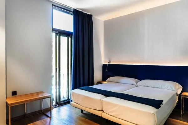 Espagne : Hôtel Caledonian