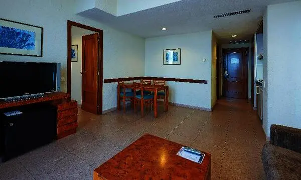 Espagne : Hôtel Hesperia Sant Joan Suites