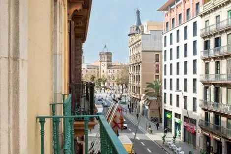 Facade - Lleo 3* Barcelone Espagne