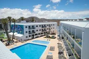 Canaries-Fuerteventura, Hôtel Surfing Colors Apartamentos