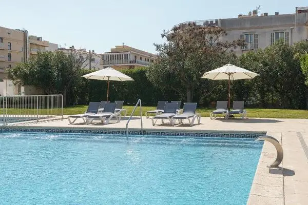Piscine - Roc Leo 4*