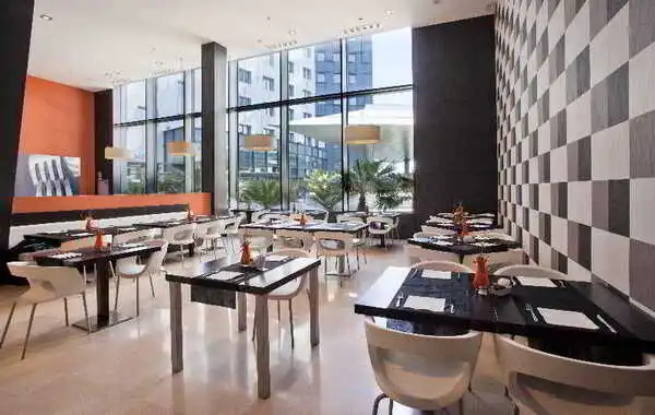 Espagne : Hôtel Ilunion Aqua 3